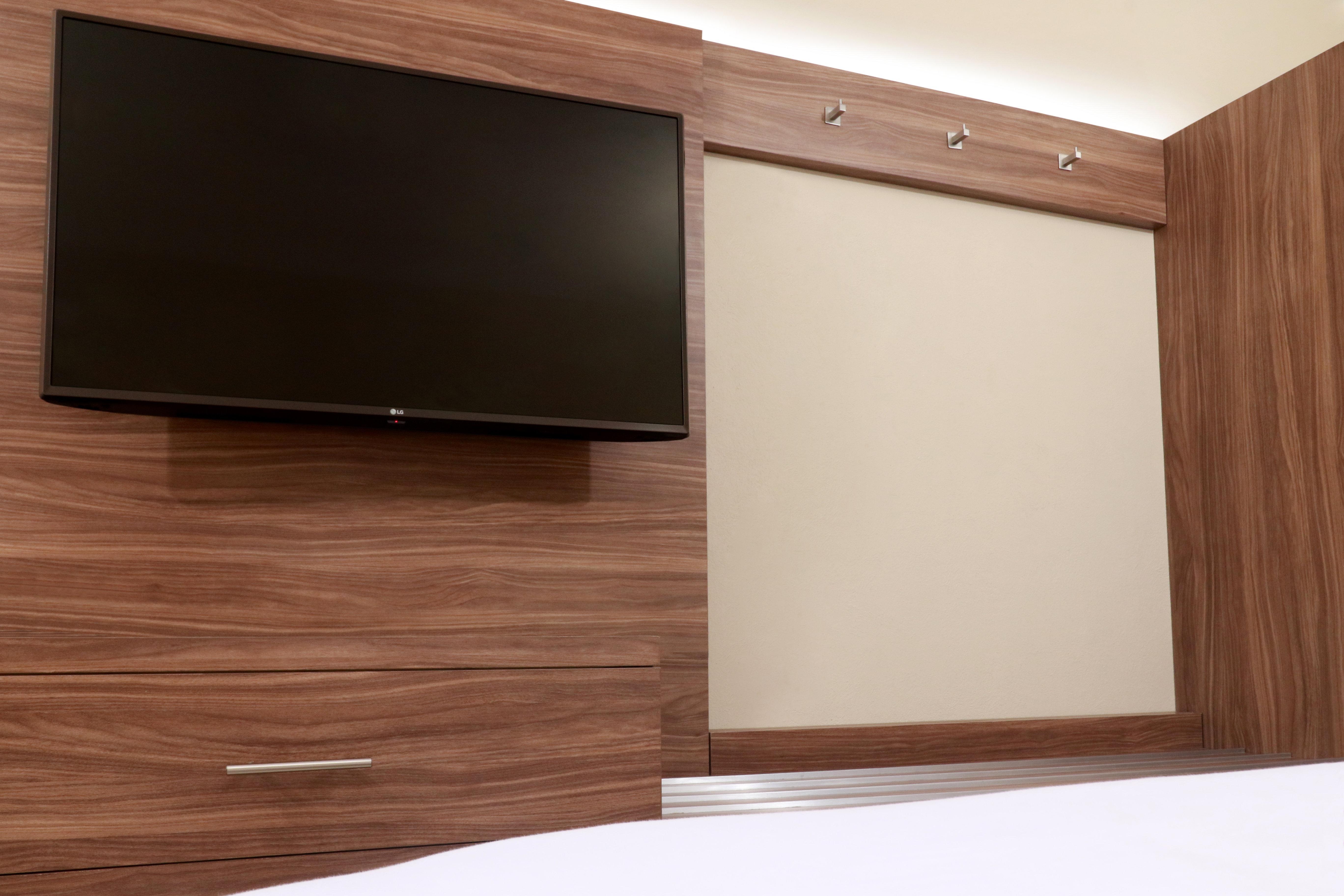 Holiday Inn Express Guadalajara Aeropuerto By Ihg Las Pintas ภายนอก รูปภาพ